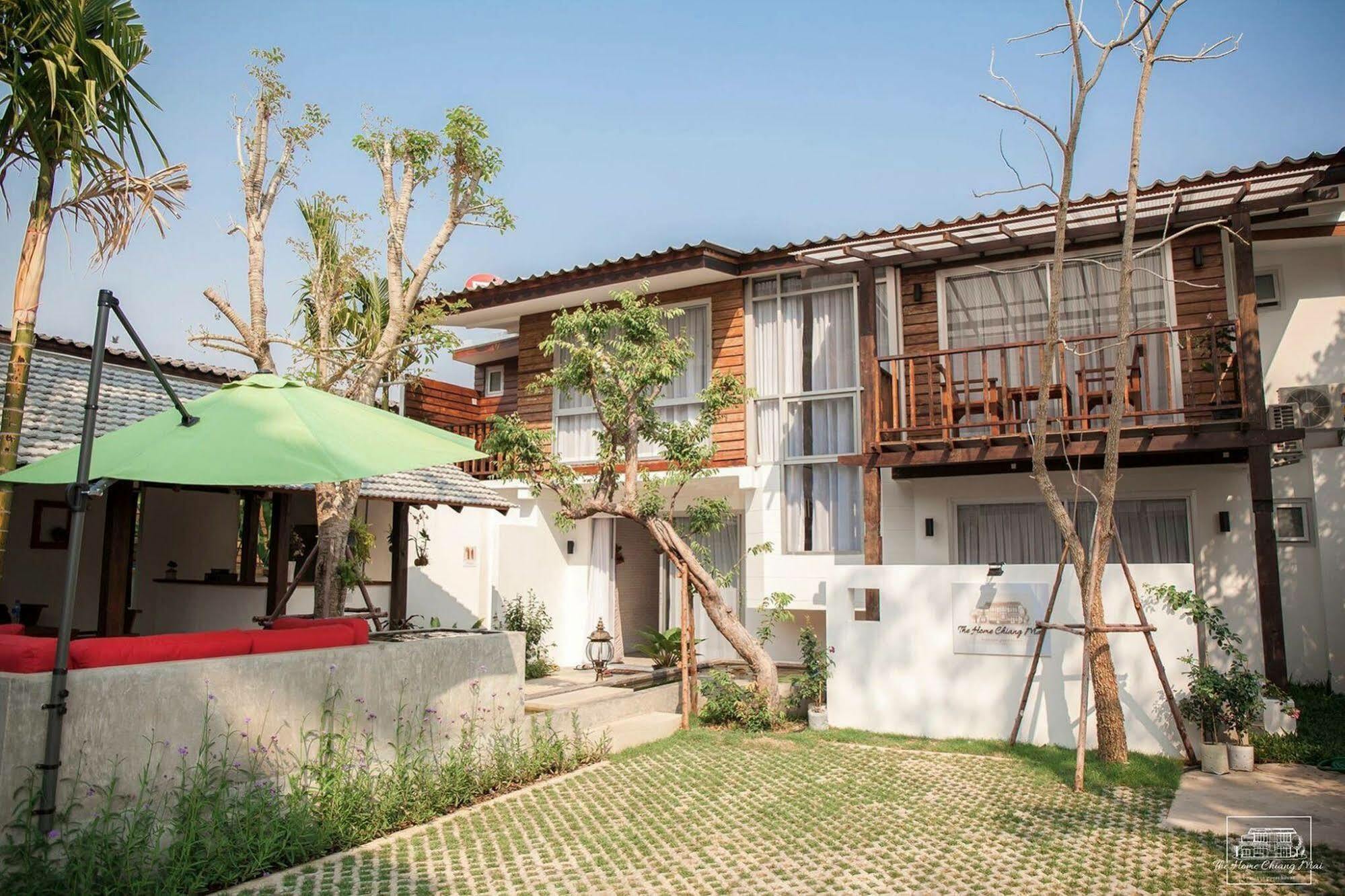 The Home Chiangmai Luxury Guesthouse Chiang Mai Extérieur photo