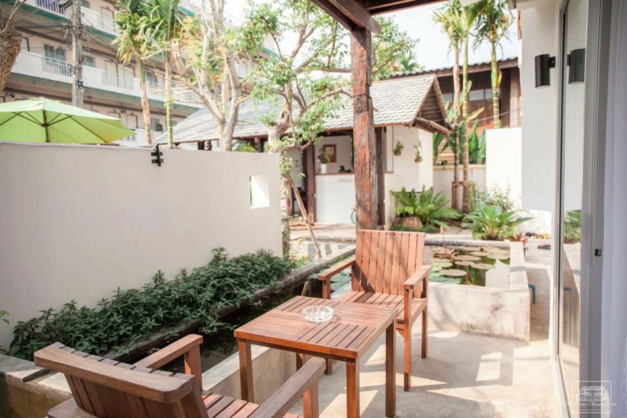 The Home Chiangmai Luxury Guesthouse Chiang Mai Extérieur photo